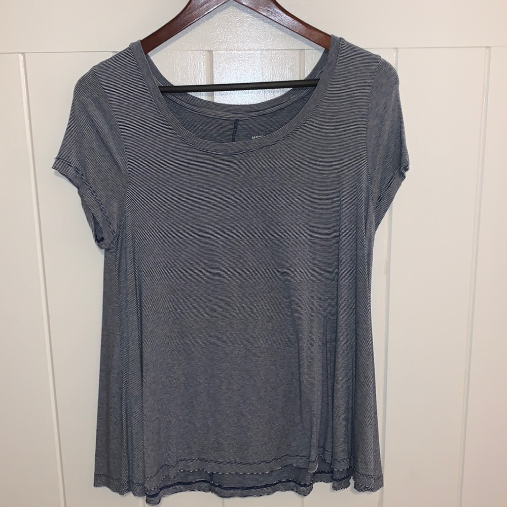 Small Stripe Flowy Tee